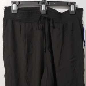 Apartment 9 womans pants